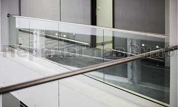 Стеклянные перила для балконов в Москве. Готовые проекты ПерилаГлавСнаб