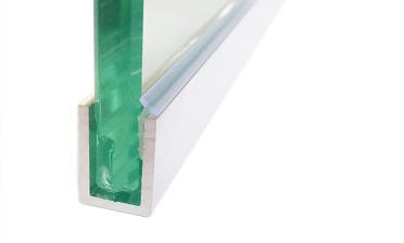 Уплотнитель прозрачный для П-образного алюминиевого профиля t756 (елочка) t755 купить в Москве