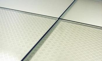 Стеклянный пол в квартиру с декоративным стеклом в Москве. Готовые проекты ПерилаГлавСнаб