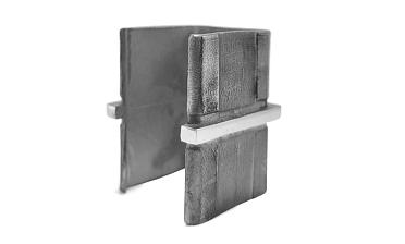 Соединитель для поручня 40х40 мм с пазом, полированный (AISI 304) Фk545-2 купить в Москве