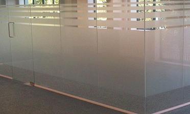 Cтеклянные перегородки - вариант 3 купить в Москве