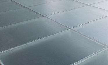 Стеклянный пол в квартиру с матовым стеклом купить в Москве