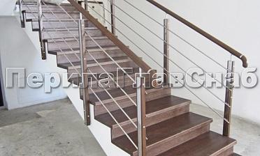 Ограждение со стойками из шлифованной нержавеющей стали с боковым крепежом, со вставками из дерева купить в Москве