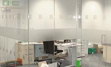 Стеклянные перегородки с рисунком купить в Москве