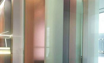 Перегородки в офис с подсветкой в Москве. Готовые проекты ПерилаГлавСнаб