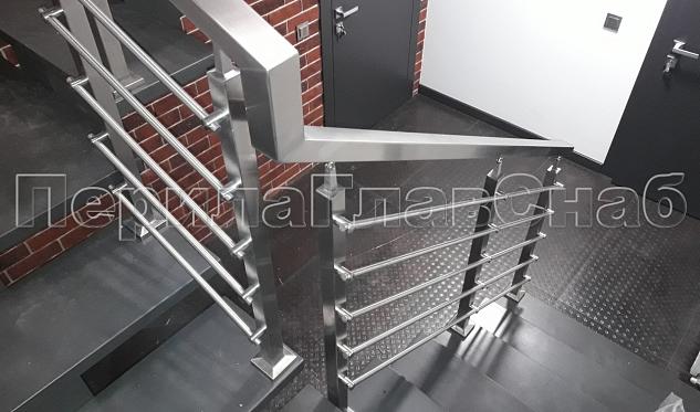 Перила с пятью ригелями в Москве. Готовые проекты ПерилаГлавСнаб