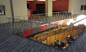 Дизайнерское ограждение из нержавейки с вертикальным заполнением в Москве. Готовые проекты ПерилаГлавСнаб