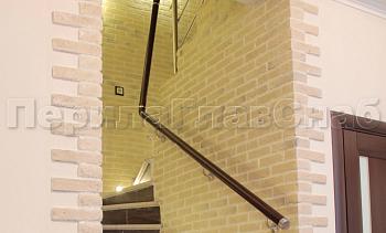 Пристенный пластиковый поручень ПВХ в Москве. Готовые проекты ПерилаГлавСнаб