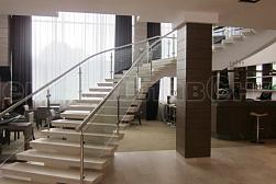 Стеклянные ограждения для торговых  и бизнес центров в Москве. Готовые проекты ПерилаГлавСнаб - фото 5