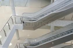 Стеклянные перила для атриумов в Москве. Готовые проекты ПерилаГлавСнаб - фото 3