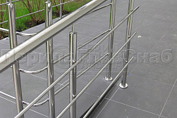 Уличные ограждения из металла в Москве и всей России - цена ...