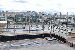 Цельностеклянные ограждения для крыш в Москве. Готовые проекты ПерилаГлавСнаб - фото 10