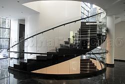 Стеклянные перила для винтовых лестниц в Москве. Готовые проекты ПерилаГлавСнаб - фото 15