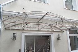 Козырьки и навесы на металлокаркасе в Москве. Готовые проекты ПерилаГлавСнаб - фото 1