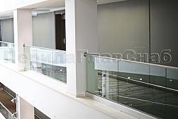 Цельностеклянные ограждения на несущем стекле в Москве. Готовые проекты ПерилаГлавСнаб - фото 25