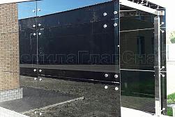 Стеклянные козырьки на спайдерах в Москве. Готовые проекты ПерилаГлавСнаб - фото 4