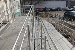 Поручни для инвалидов из нержавеющей стали в Москве. Готовые проекты ПерилаГлавСнаб - фото 5