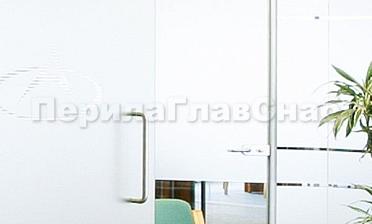 Перегородки из стекла в интерьере офиса купить в Москве
