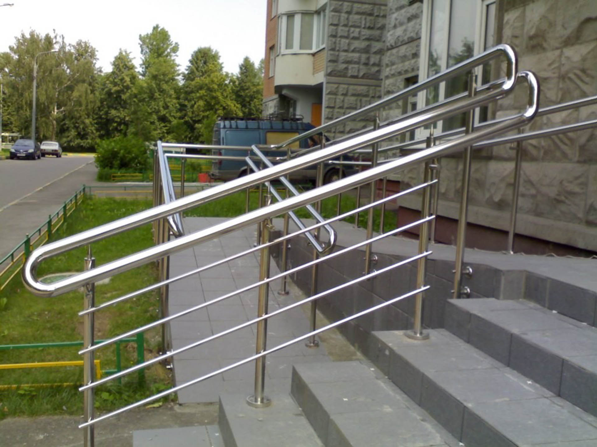 Перила из нержавейки в больнице Перила из нержавейки в больнице